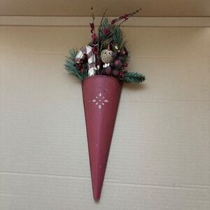 Rustic Country Christmas Wall Decor Cone Candy Cane‎ Snowman Berries Pine